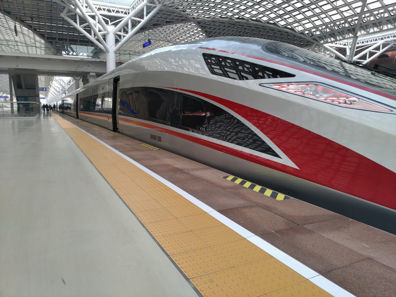 高鐵復興號.jpg 高鐵復興號.jpg
